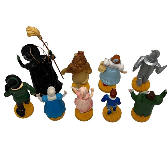 Wizard Of Oz Collectible Figurines Set Of 9 Hand-Painted Miniatures - Picture 6 of 8